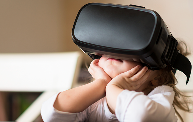 Consejos sobre el uso de las gafas de Realidad Virtual en la infancia y la adolescencia